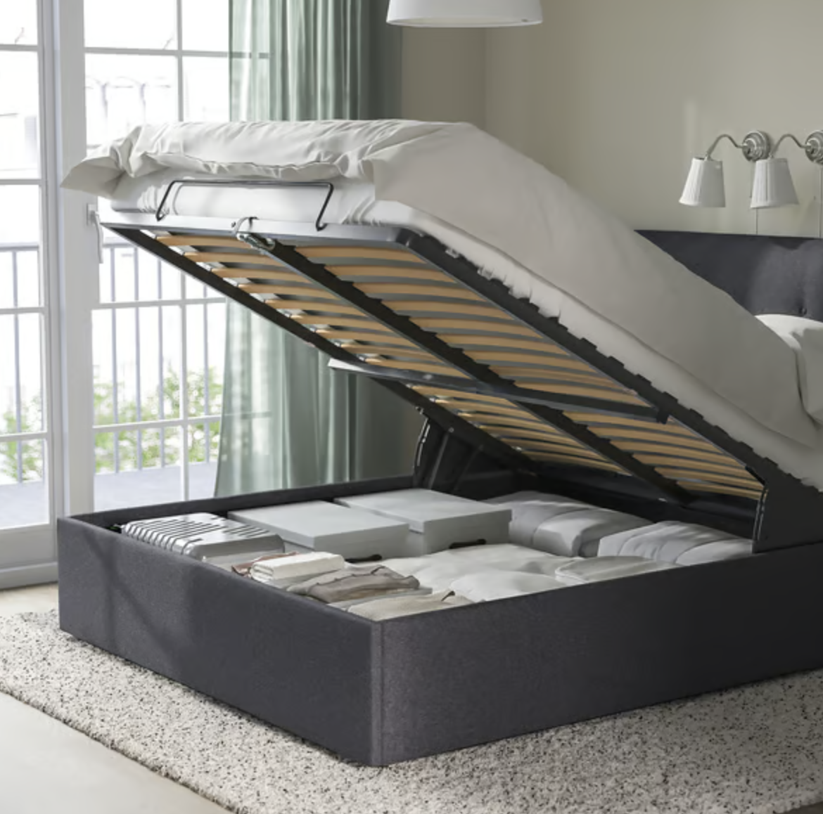 Łóżka z pojemnikiem